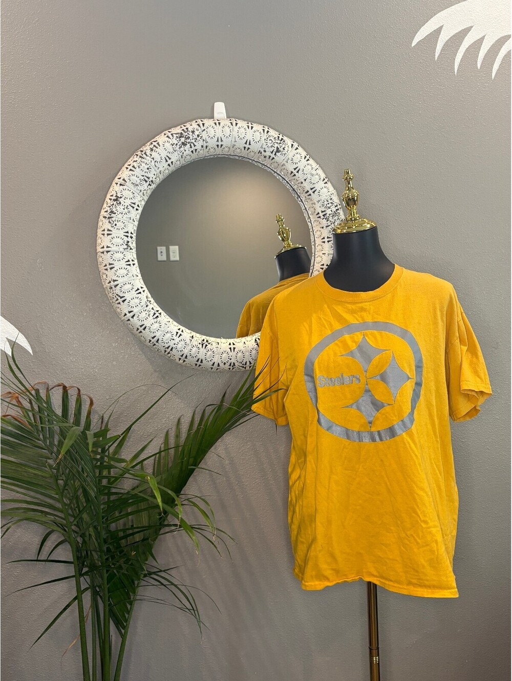 Pittsburgh Steelers Vintage Logo T-Shirt